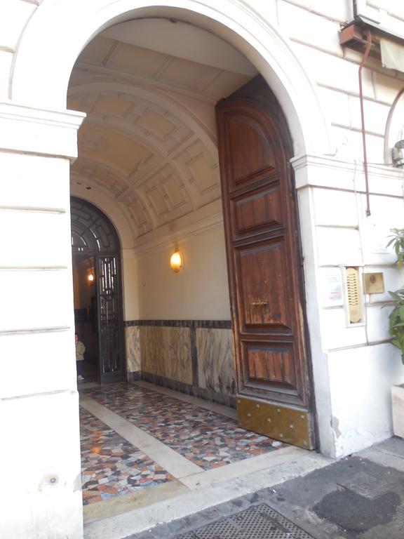 Hotel Domus Laurae Roma Exterior foto