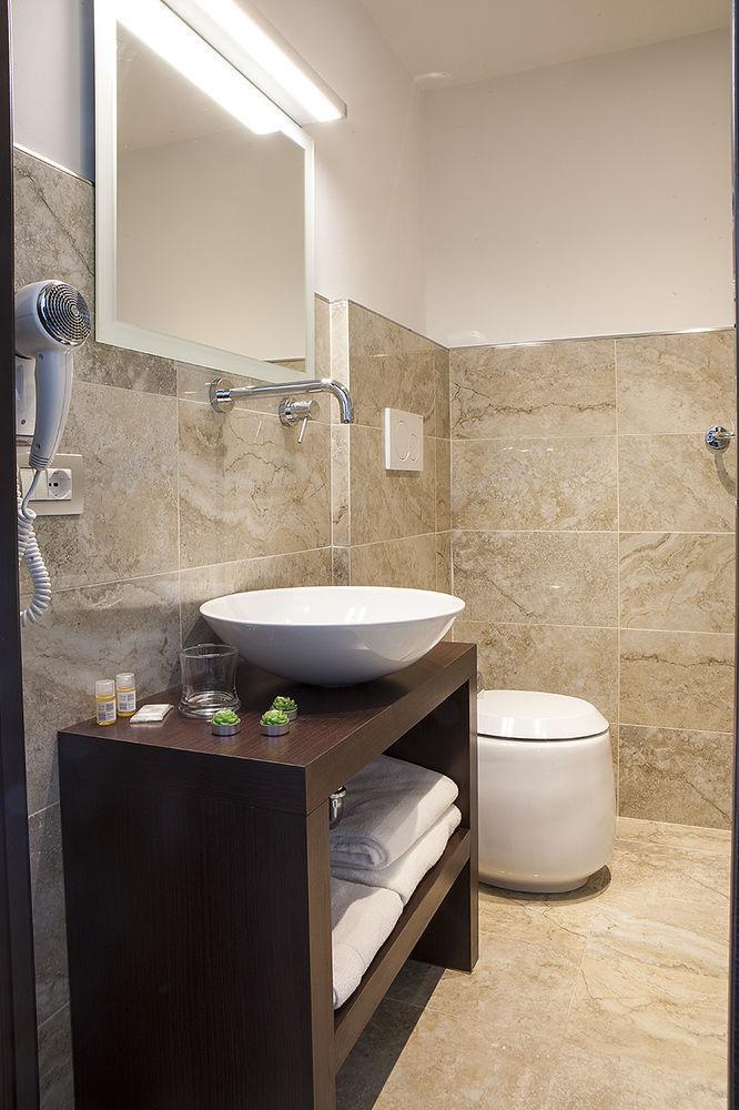 Hotel Domus Laurae Roma Exterior foto