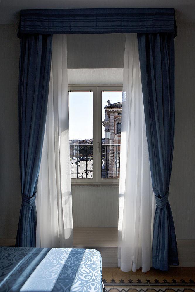 Hotel Domus Laurae Roma Exterior foto