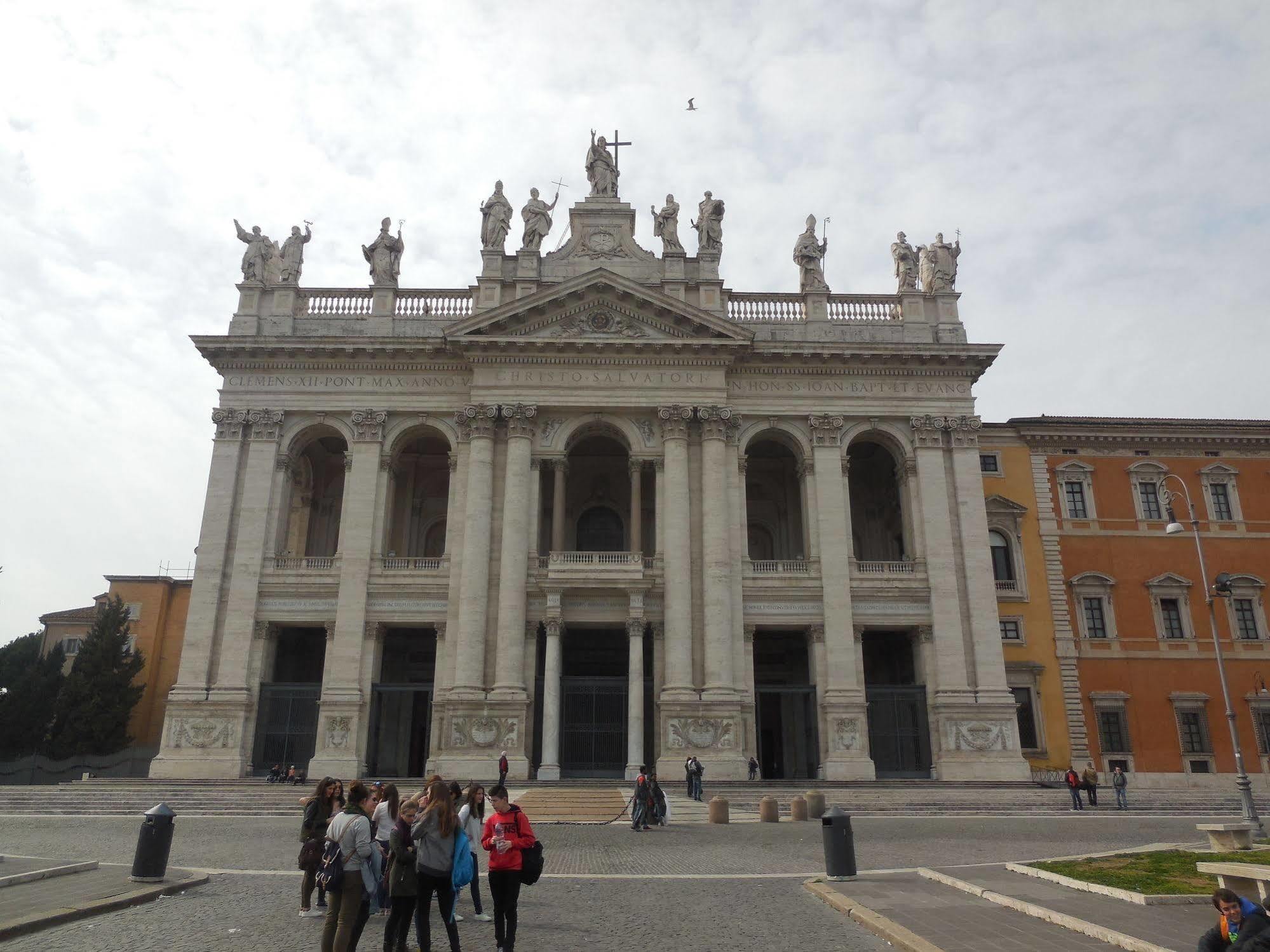 Hotel Domus Laurae Roma Exterior foto