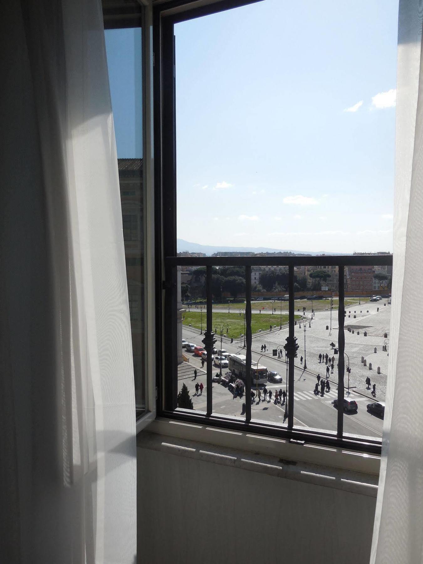 Hotel Domus Laurae Roma Exterior foto